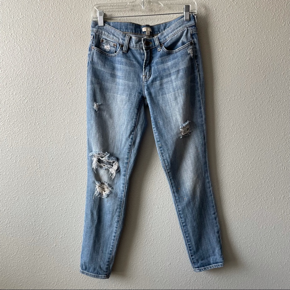 J. Crew Skinny / Relaxed Jean Stretch Distressed Wash Denim Size 26